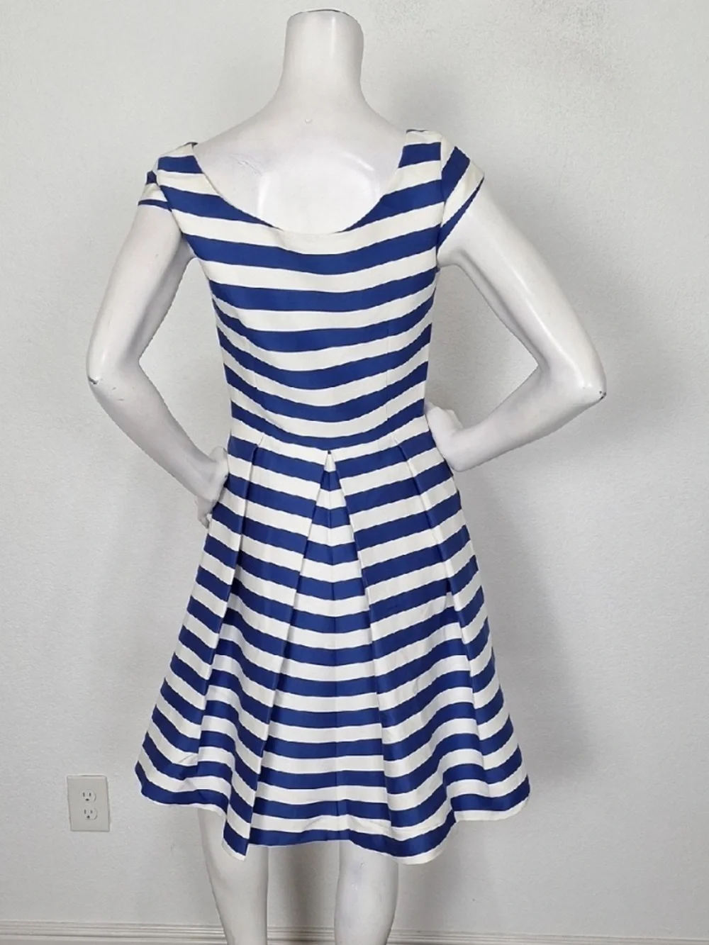 Kate Spade Blue White Mariella Striped Business Casual Fit & Flare Dress Size 4